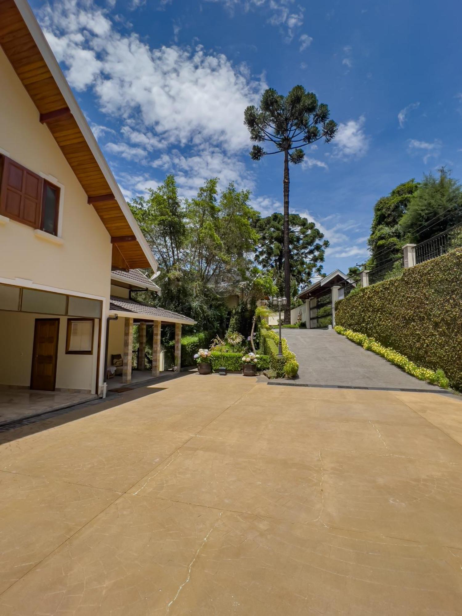Araucaria Lodge Кампус-ду-Жордау Экстерьер фото
