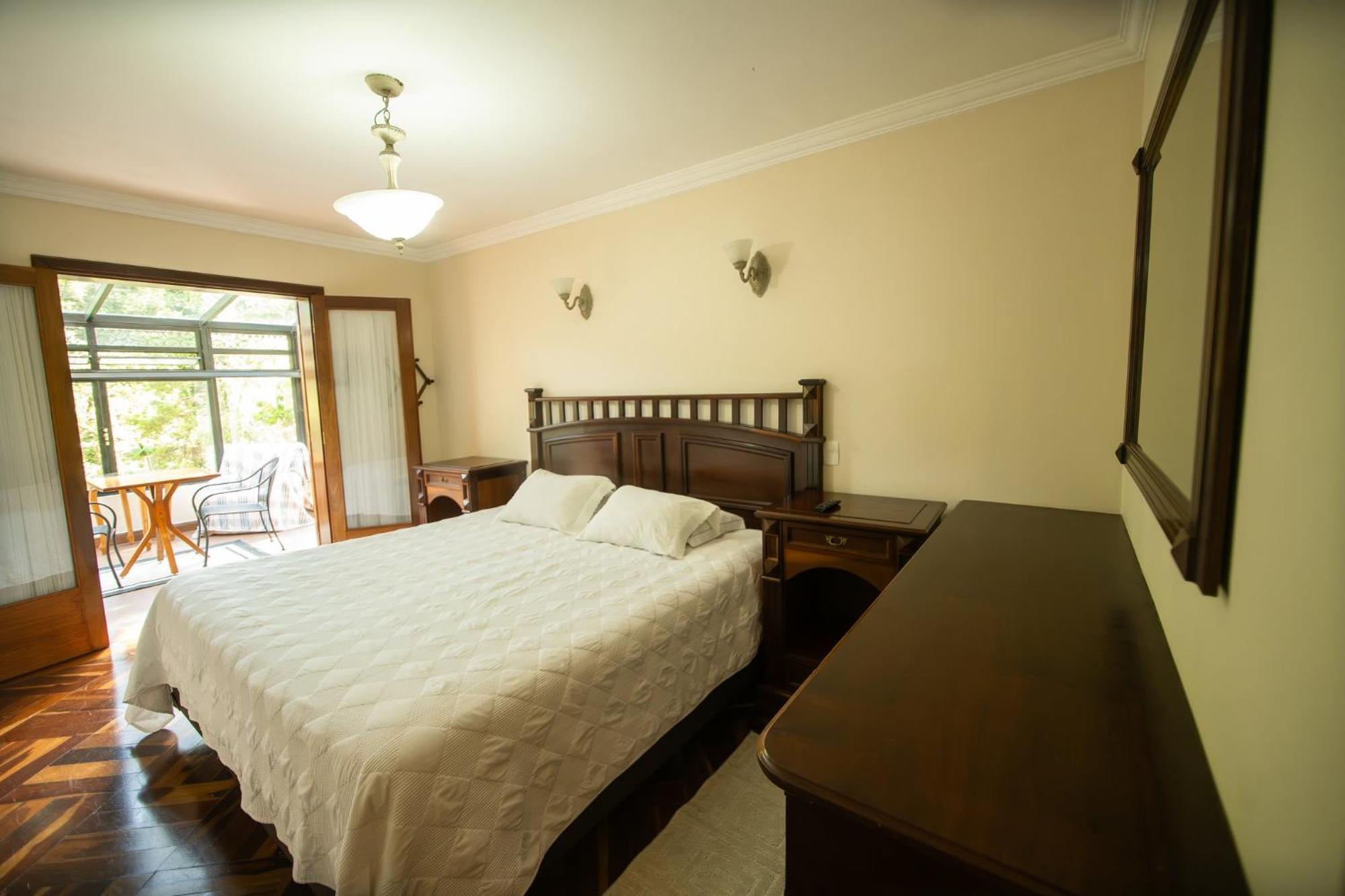 Araucaria Lodge Кампус-ду-Жордау Экстерьер фото