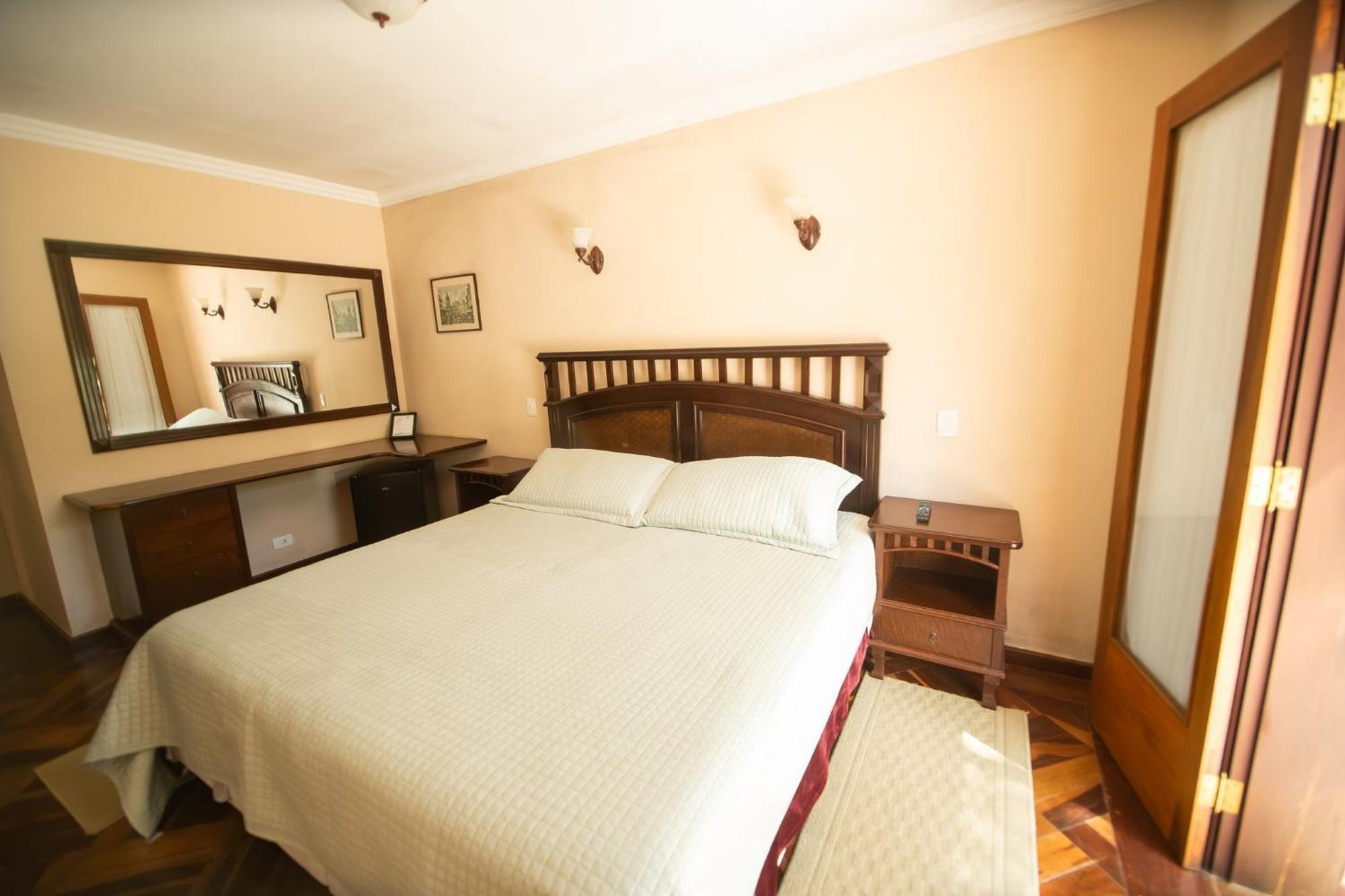 Araucaria Lodge Кампус-ду-Жордау Экстерьер фото